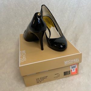 MICHAEL KORS Flex Pump